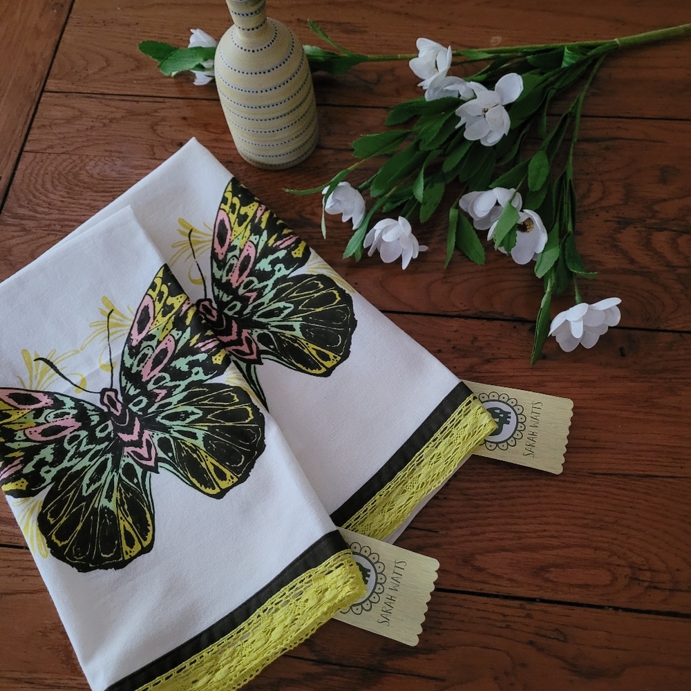Set of 2 Botanical Butterfly Cotton Kitchen Towels w/ Crochet Trim NWT Orig $69